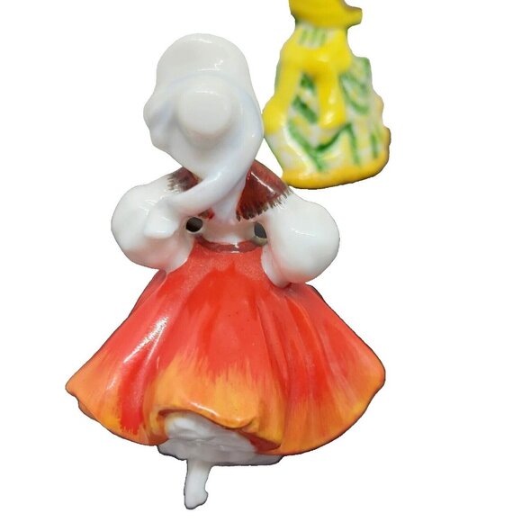 Royal Doulton Ladies M202 Elizabeth M203 Jane M209 Victoria M220 Skater Display - Picture 3 of 16